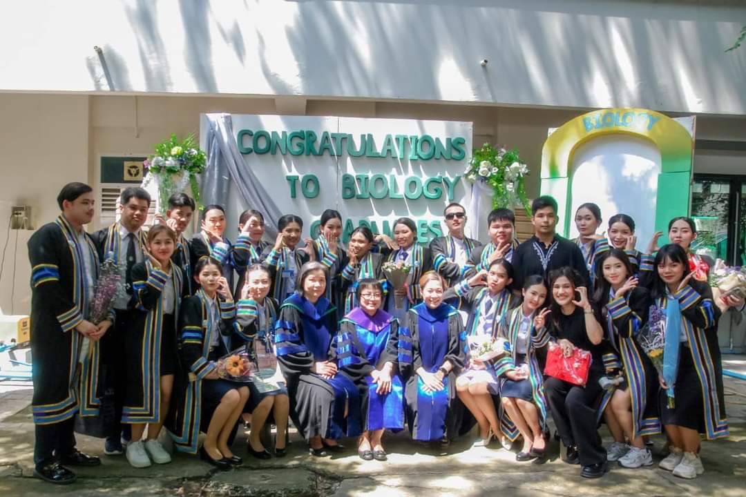 รูปศิษย์เก่า