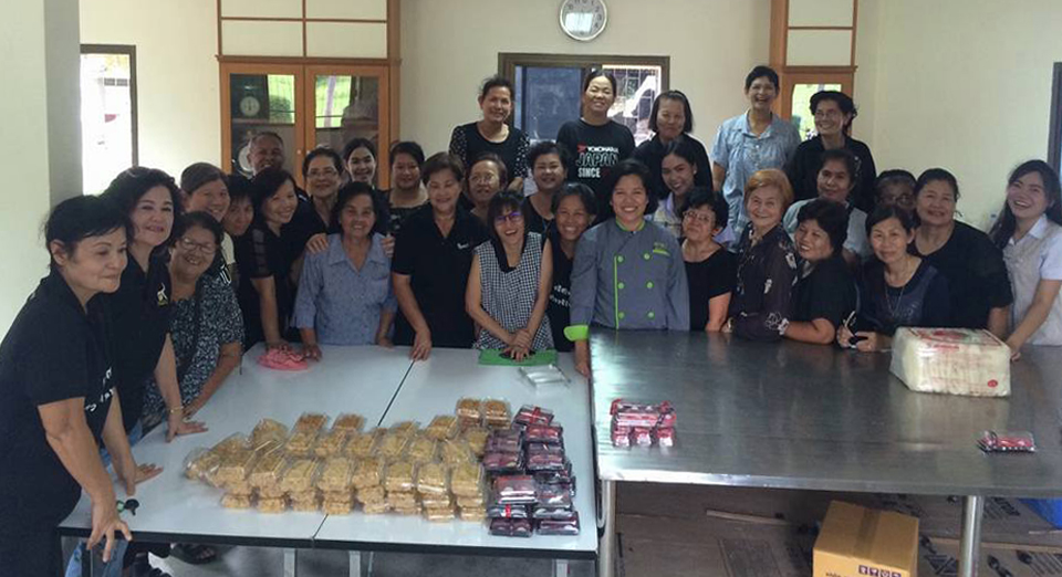 อบรมการทำอาหารว่างและอาหารไทยสมัยต้นกรุงรัตนโกสินทร์ ให้กับกลุ่มสตรีวังตะกู