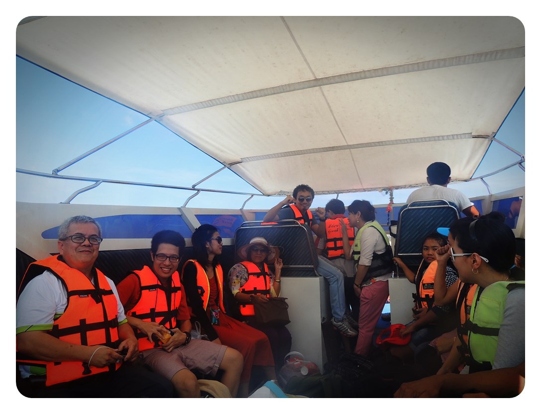 การสังเคราะห์แผนยุทธศาสตร์ แผนปฏิบัติงานประจำปีงบประมาณ 2558