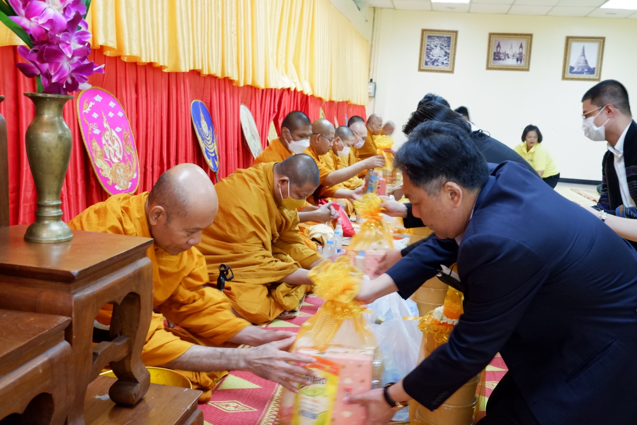 在元旦之际做功德,理工学院 2024