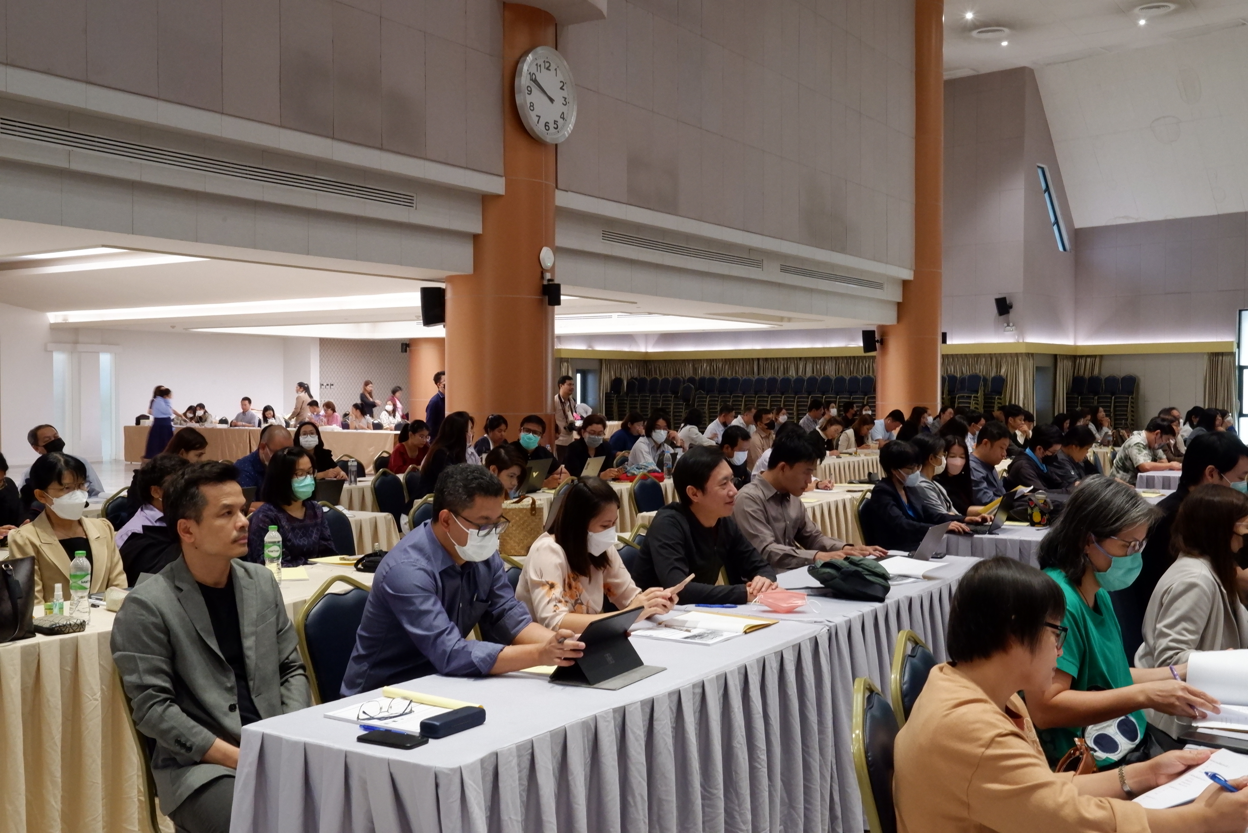 根据 AUN-QA 基准在课程层面建立对教育质量保证的知识和理解研讨会