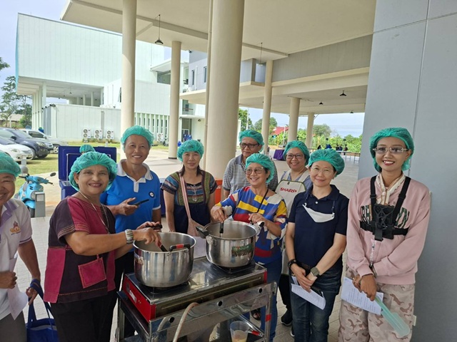 โครงการยุทธศาสตร์มหาวิทยาลัยราชภัฏเพื่อการพัฒนาท้องถิ่น ปีงบประมาณ 2568 กิจกรรมอบรม/ถ่ายทอดองค์ความรู้แก่ประชาชนในชุมชน โดยบูรณาการองค์ความรู้และนวัตกรรมร่วมกับชุมชนด้านการแปรรูปอาหาร
