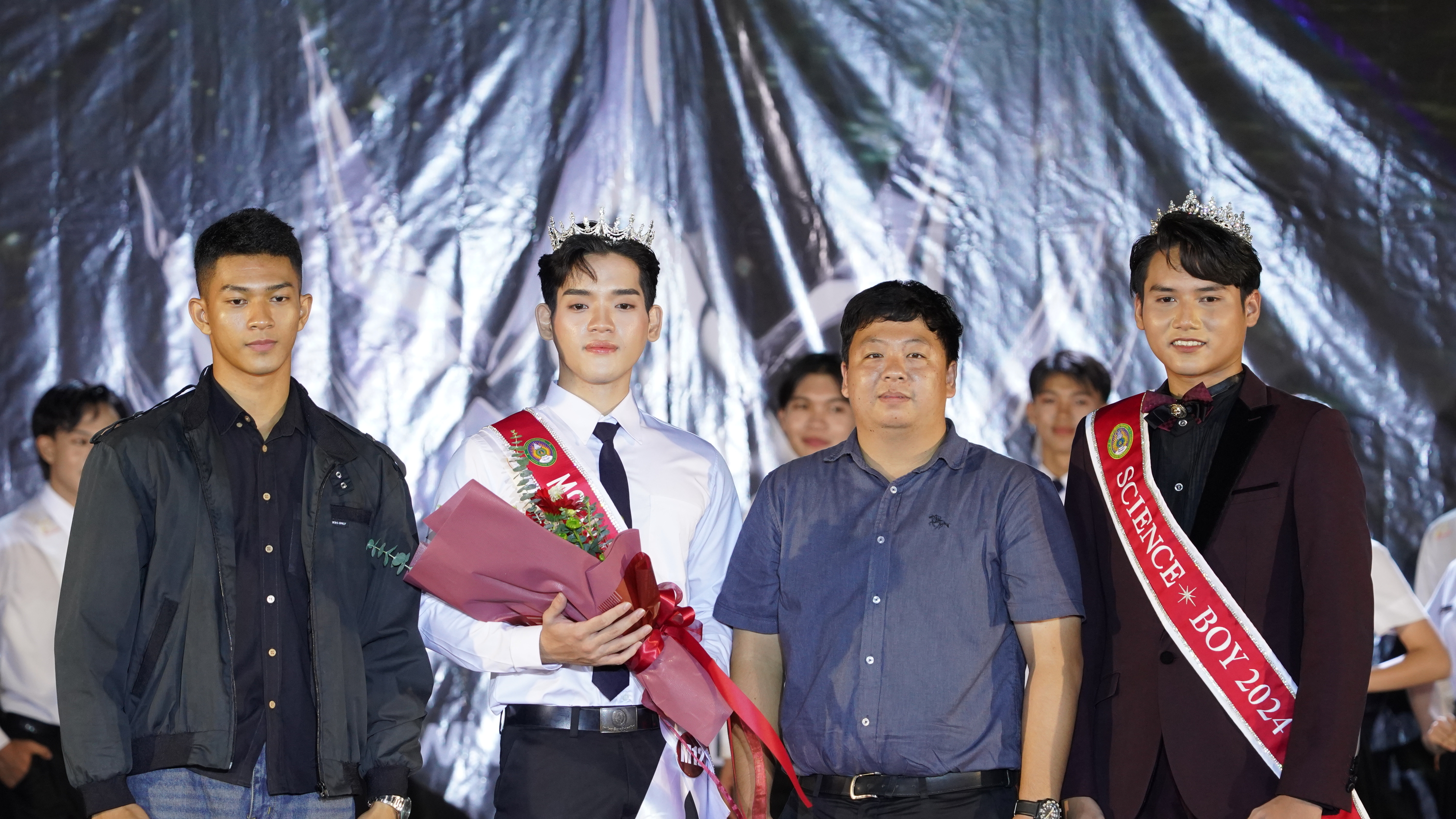 ประกวดนักศึกษาต้นแบบ คณะวิทยาศาสตร์และเทคโนโลยี ประจำปีการศึกษา 2568