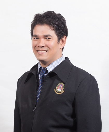 ผศ.ดร.เฉลิมชนม์ ตั้งวชิรพันธุ์